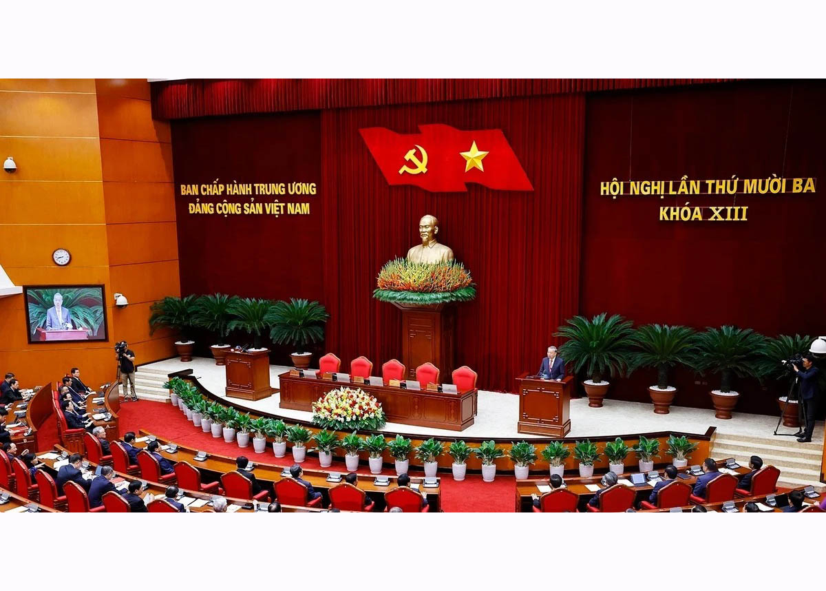 Party chief's remarks at closing session of Party Central Committee's 13th meeting